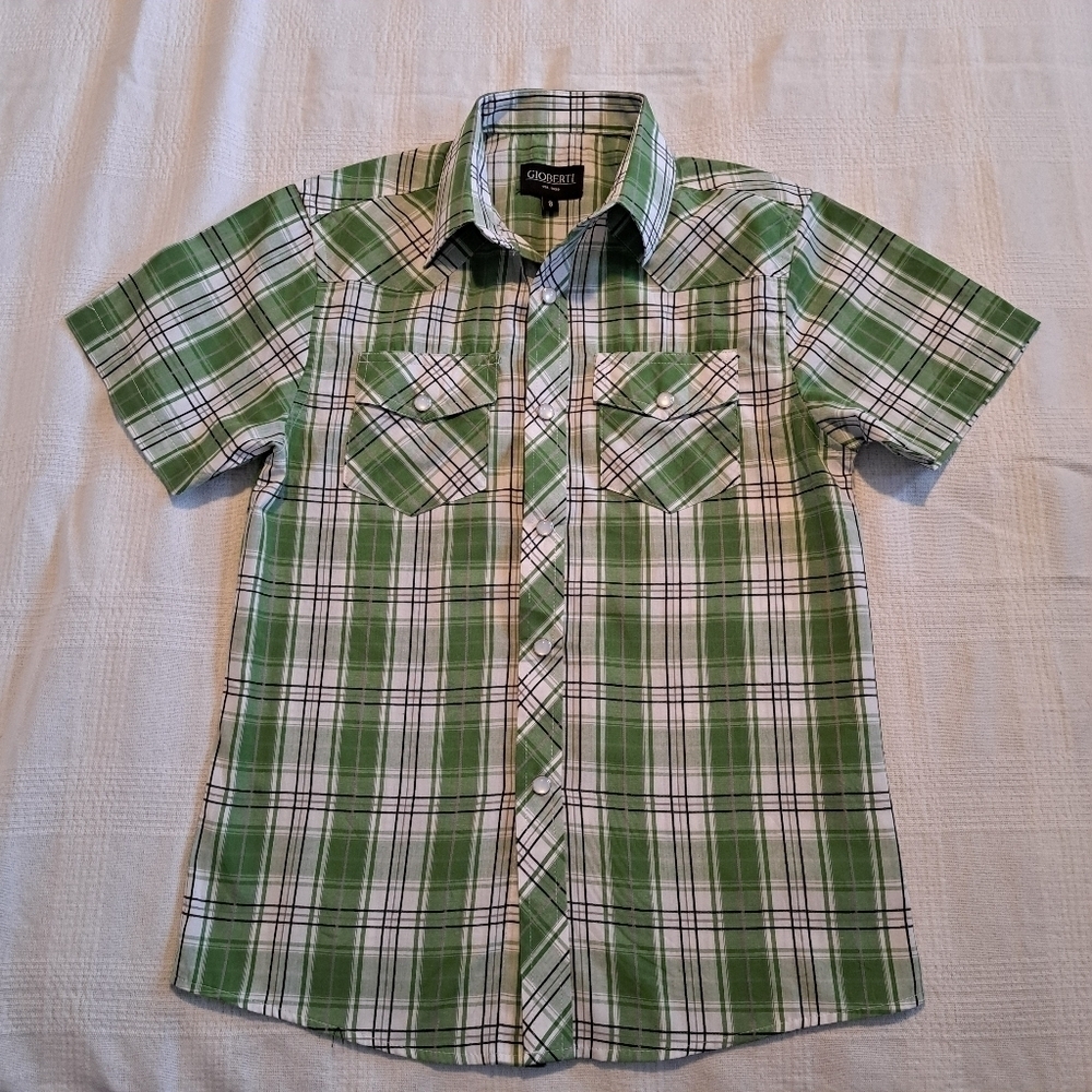 Gioberti boys size 8 green plaid shirt with snap closure, new no tags
